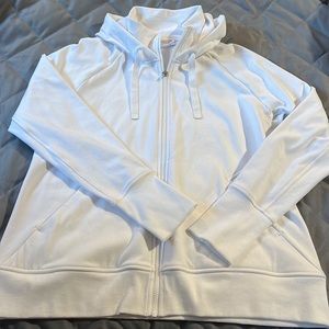 Brand New! Athleta women’s Triumph Hoody (tag not attached)